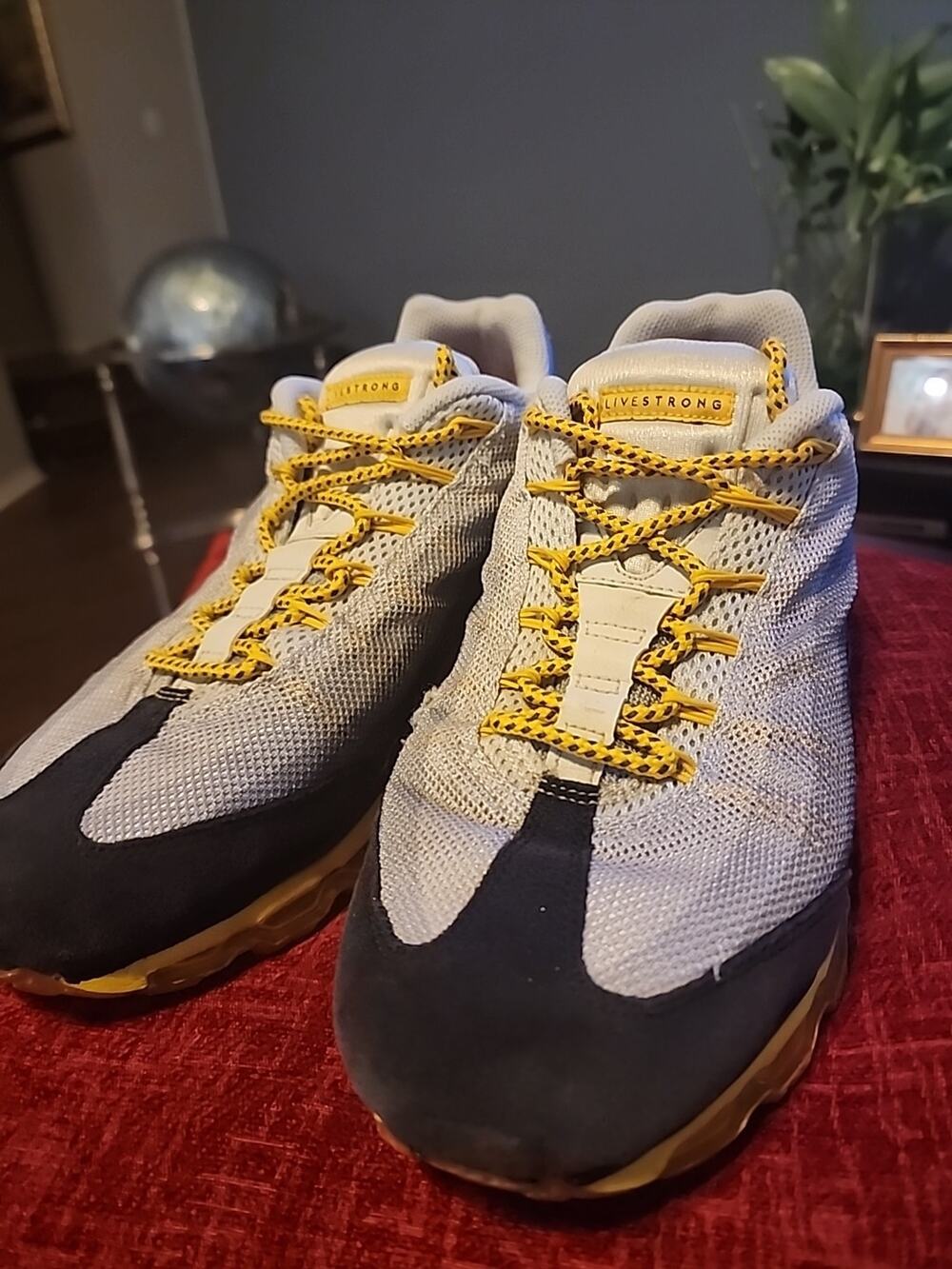 Air max 95 Mens Flynit Livestrong Yellow Black Size 10.5